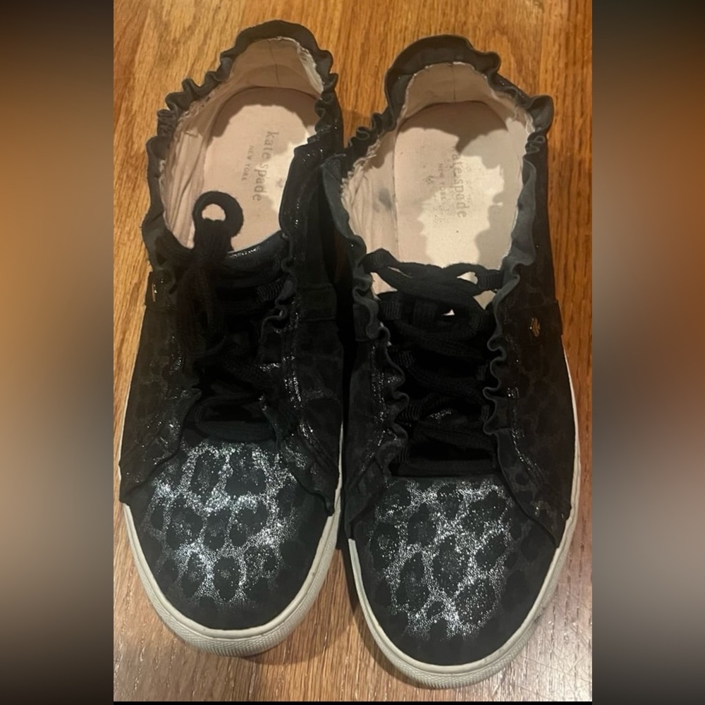 Kate spade black leather Lynn metallic sneakers. 10M